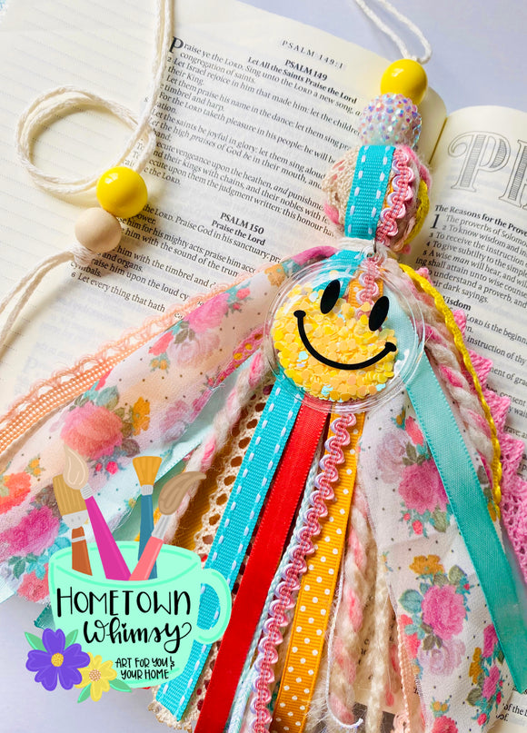 Smiley Ribbon Tassel